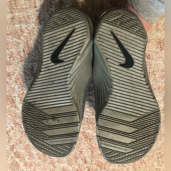 Gray/silver Metcon 6 - Picture 5 of 10